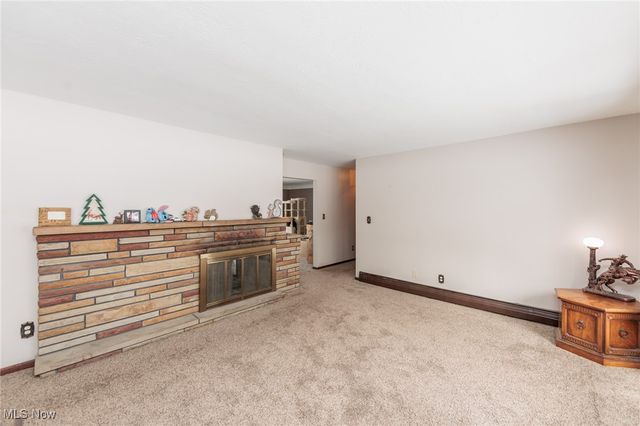 8963 Abbey Road, North Royalton, OH 44133