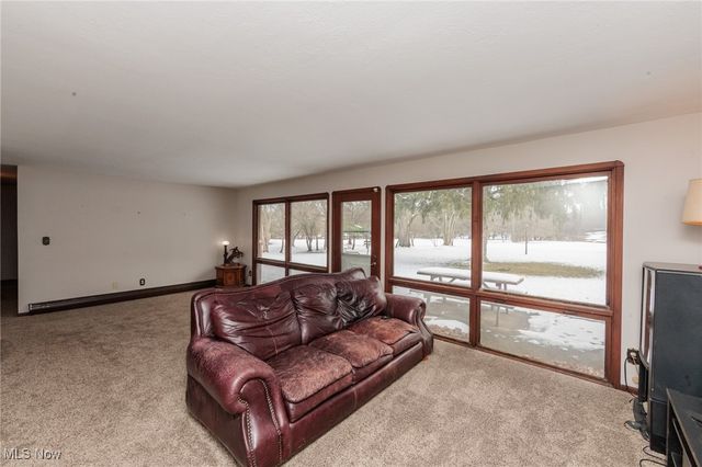 8963 Abbey Road, North Royalton, OH 44133