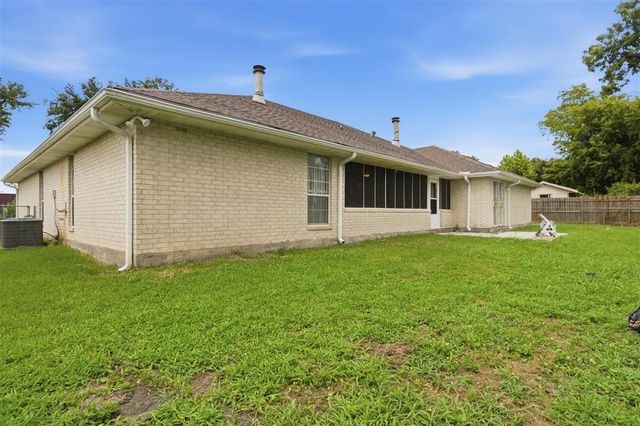1406 Moeling St Street, Lake Charles, LA 70601