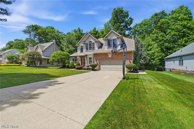 1221 Ty Drive, Medina, OH 44256