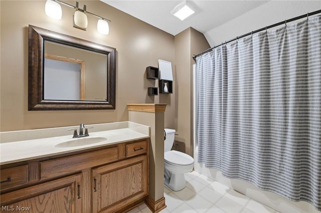 1221 Ty Drive, Medina, OH 44256