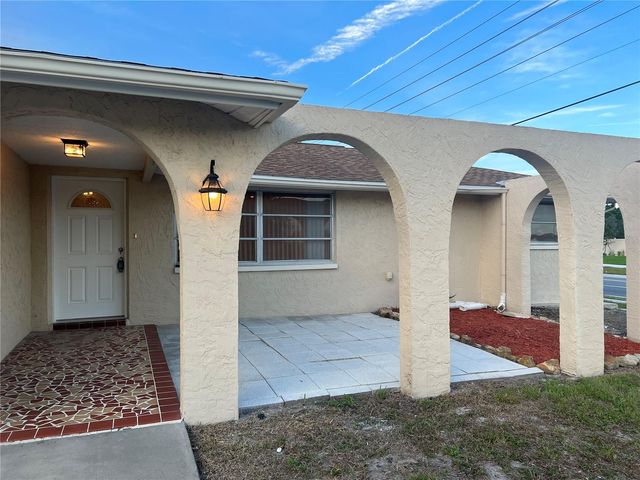 5945 MOCKINGBIRD DRIVE, New Port Richey, FL 34652