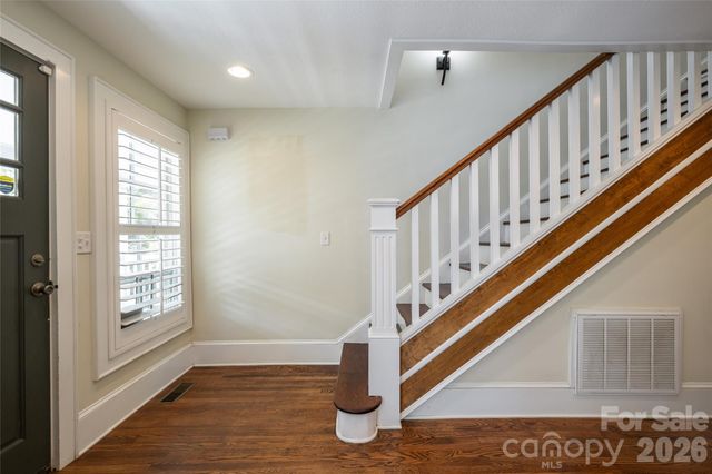 240 S Beaumont Street, Asheville, NC 28801