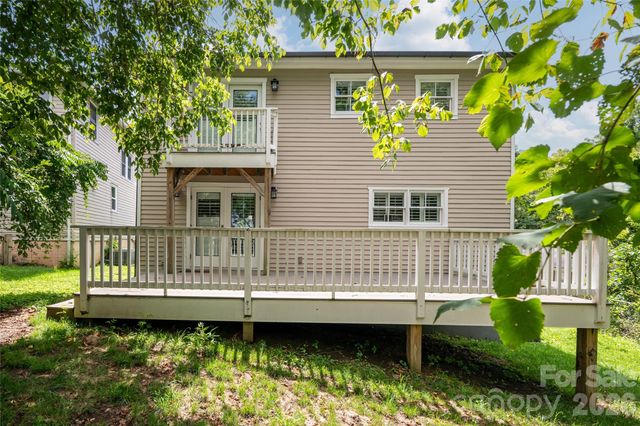 240 S Beaumont Street, Asheville, NC 28801