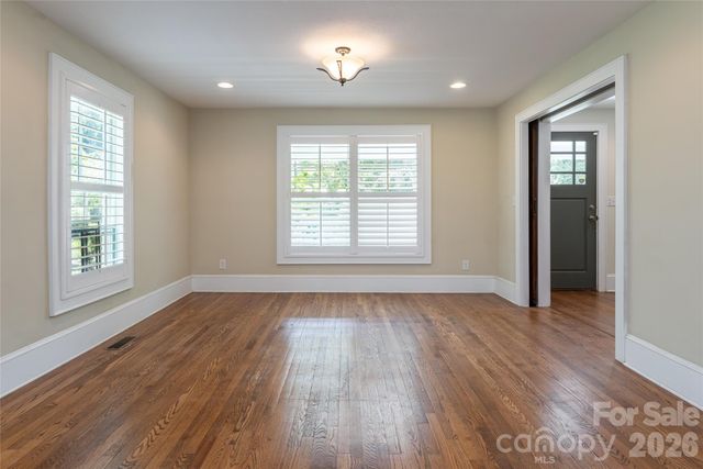 240 S Beaumont Street, Asheville, NC 28801