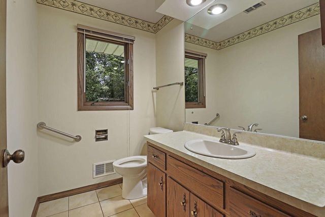 8730 Lakeshore DRIVE, Pleasant Prairie, WI 53158