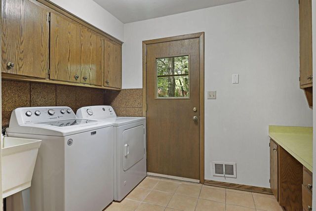 8730 Lakeshore DRIVE, Pleasant Prairie, WI 53158
