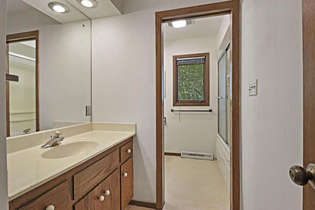 8730 Lakeshore DRIVE, Pleasant Prairie, WI 53158