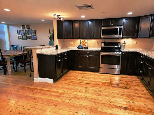 1 Tupperware Drive 235, North Smithfield, RI 02896