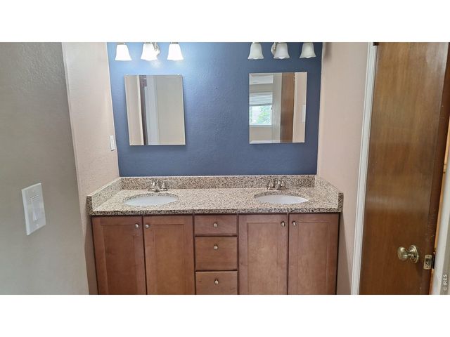 6380 Oak St 305, Arvada, CO 80004