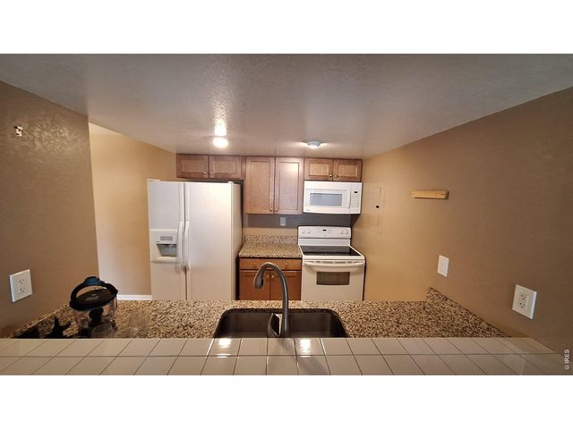 6380 Oak St 305, Arvada, CO 80004
