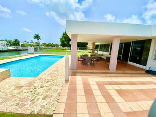 F-14 CALLE JAÉN, Carolina, PR 00983