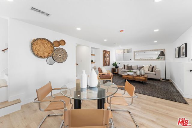 3815 W 60th Street, Los Angeles, CA 90043