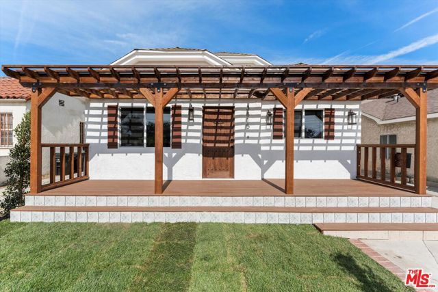 3815 W 60th Street, Los Angeles, CA 90043