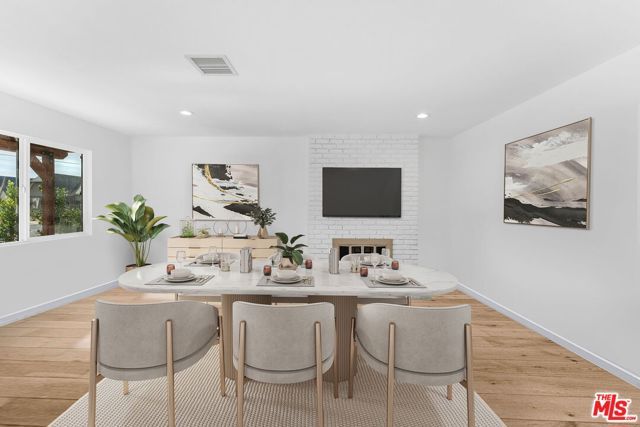 3815 W 60th Street, Los Angeles, CA 90043