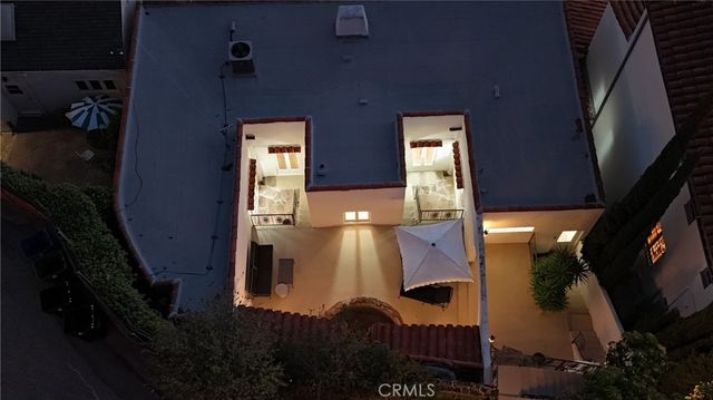 2111 Rockledge, Los Angeles, CA 90068