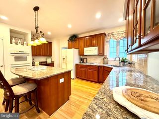 702 PEARSON POINT PL, Annapolis, MD 21401