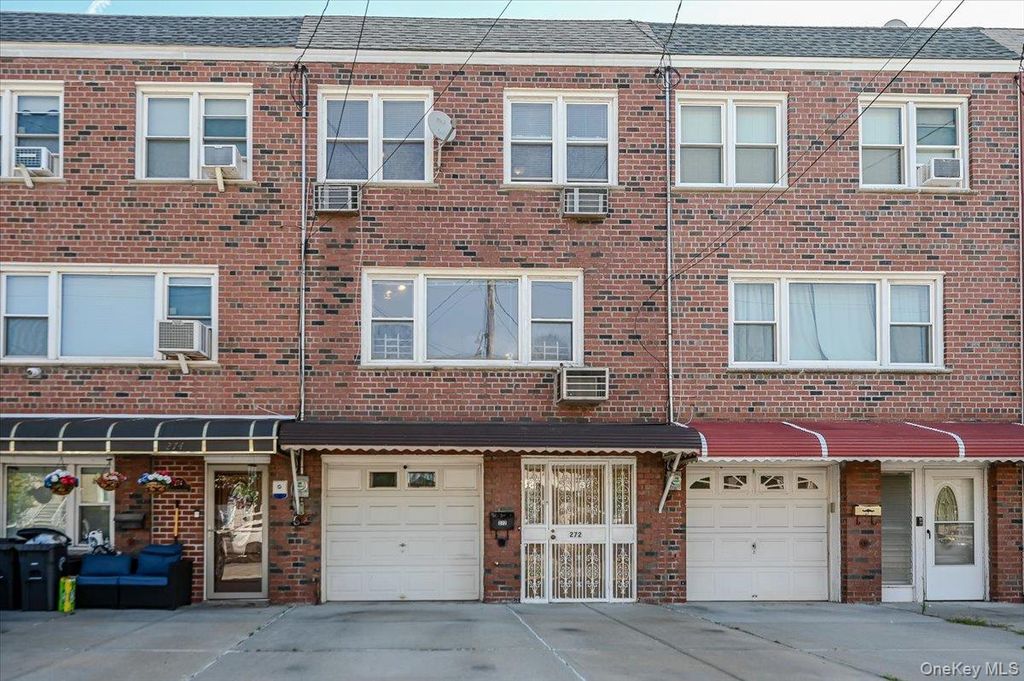 272 Brinsmade Avenue, Bronx, NY 10465 — exterior
