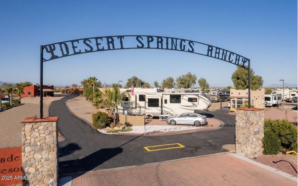 3290 S MONTGOMERY Road 6, Casa Grande, AZ 85193 — exterior