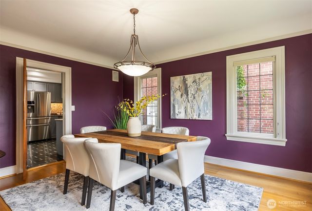 1812 10th Avenue E, Seattle, WA 98102