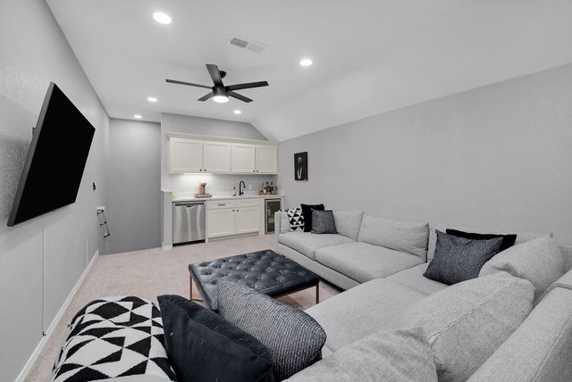 5623 Plumtree Drive, Dallas, TX 75252