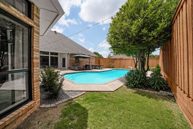 5623 Plumtree Drive, Dallas, TX 75252