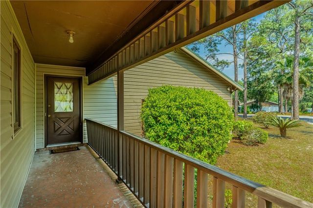 930 Lakeview Drive, Blackshear, GA 31516