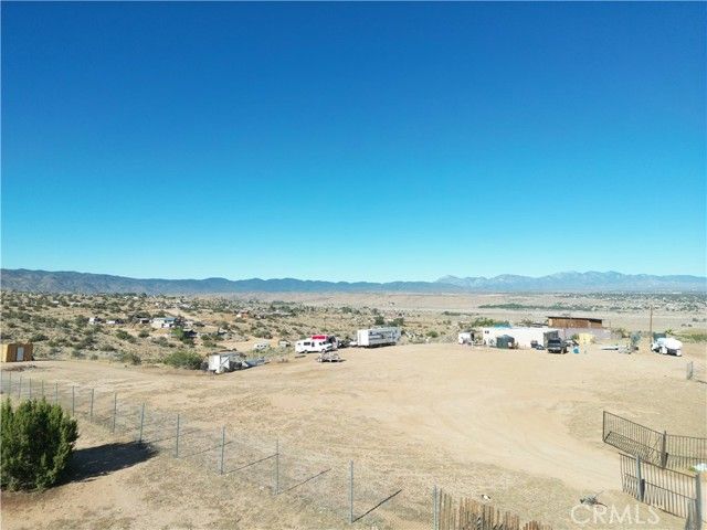 20421 Riverview Road, Apple Valley, CA 92308