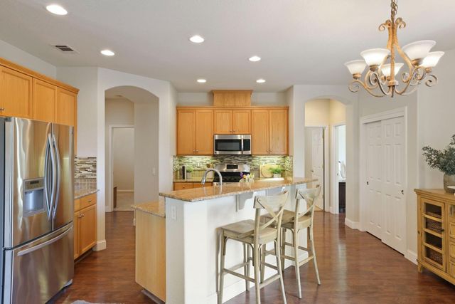1962 Lexington Dr, Lodi, CA 95242
