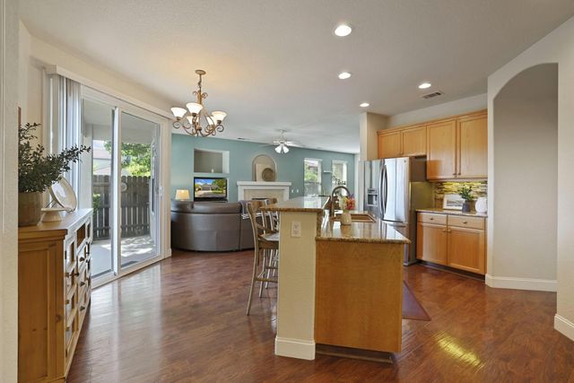 1962 Lexington Dr, Lodi, CA 95242