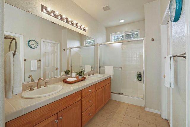 1962 Lexington Dr, Lodi, CA 95242