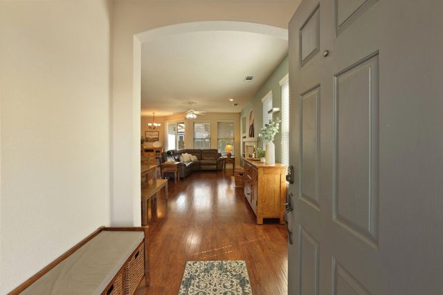 1962 Lexington Dr, Lodi, CA 95242