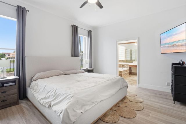 7121 Catalina Isle Drive, Lake Worth, FL 33467