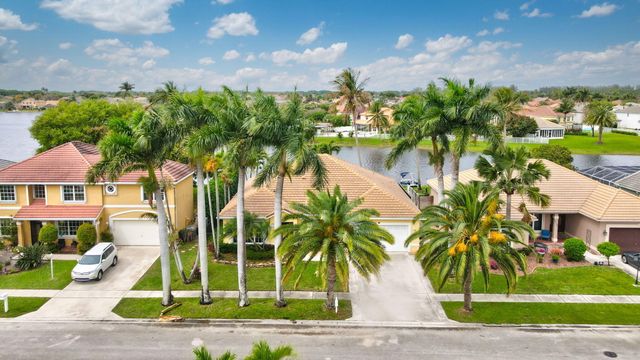 7121 Catalina Isle Drive, Lake Worth, FL 33467