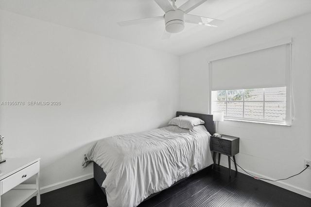 1421 NW 129th Ave, Sunrise, FL 33323