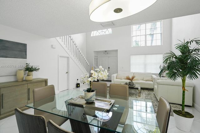 1421 NW 129th Ave, Sunrise, FL 33323