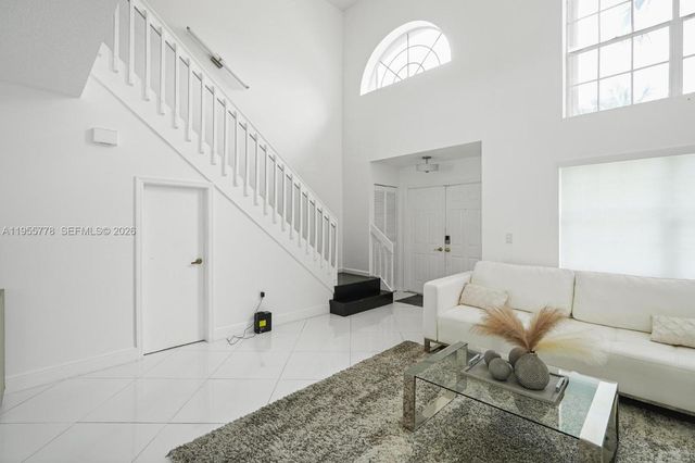 1421 NW 129th Ave, Sunrise, FL 33323