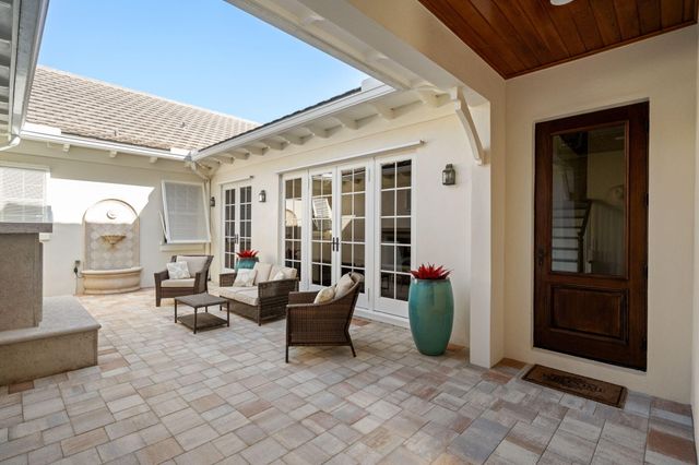 100 Palm Island Lane, Indian River Shores, FL 32963