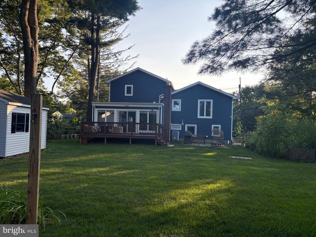 321 WALNUT LN, Princeton, NJ 08540