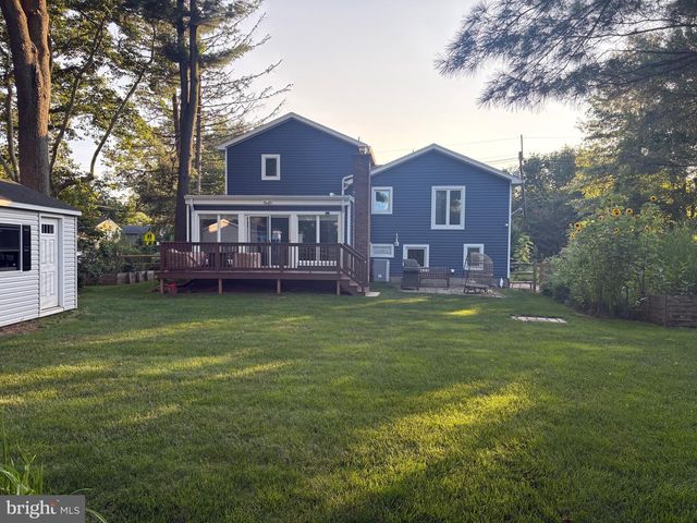 321 WALNUT LN, Princeton, NJ 08540