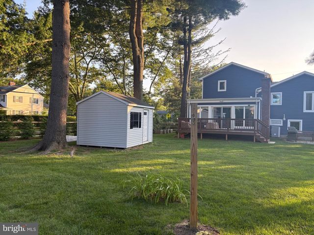 321 WALNUT LN, Princeton, NJ 08540