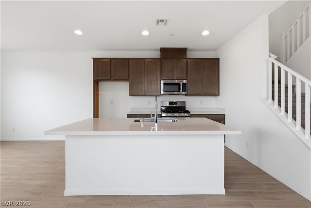 5322 Borra Hills Street, Las Vegas, NV 89148