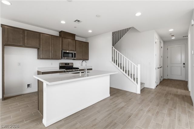 5322 Borra Hills Street, Las Vegas, NV 89148