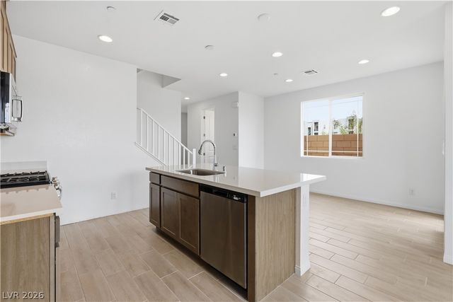 5322 Borra Hills Street, Las Vegas, NV 89148
