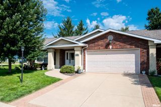 5433 W FLAGSTONE Drive, Peoria, IL 61615
