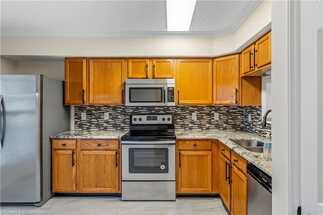 246 Hampton Road 8B, Asheboro, NC 27203