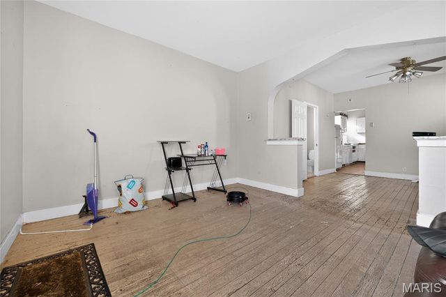 4172 Concordia Avenue, St Louis, MO 63116