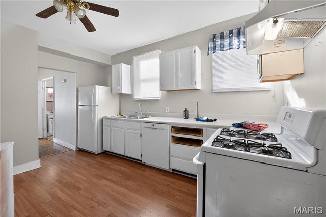 4172 Concordia Avenue, St Louis, MO 63116