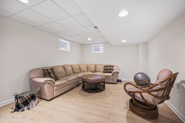 19 Vail Valley Drive, Manalapan, NJ 07726