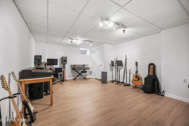 19 Vail Valley Drive, Manalapan, NJ 07726